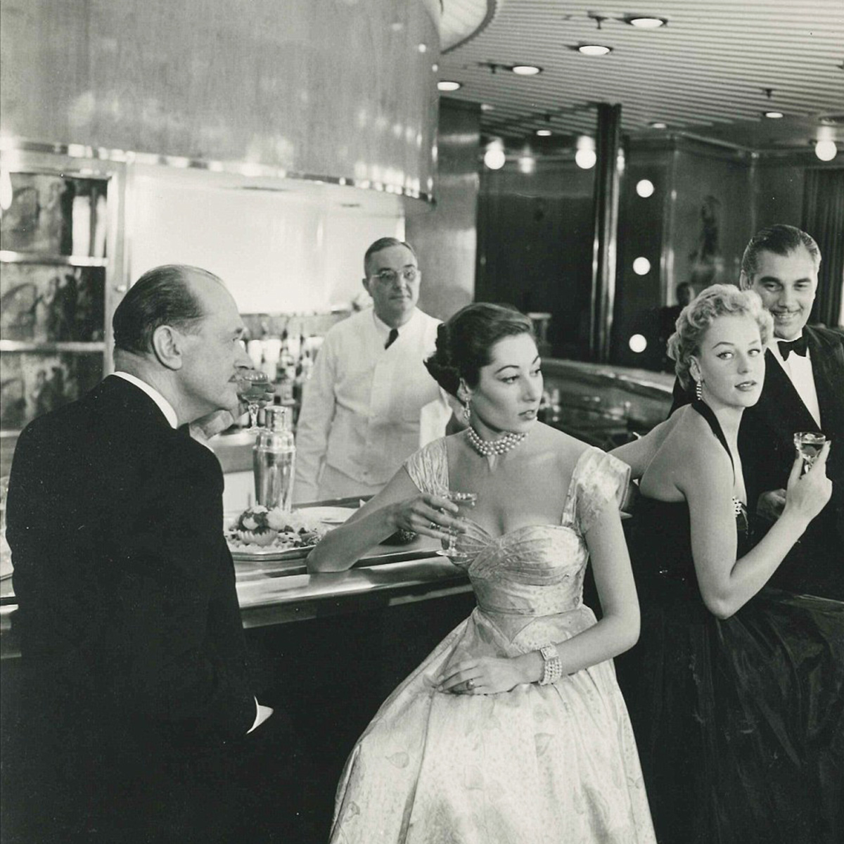 23_mvt_luvtocruise_blog_body_cunard_2