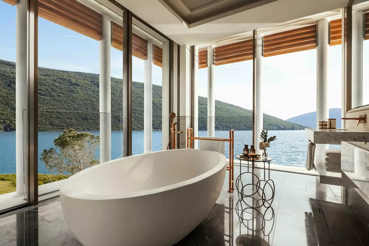 ooportonovi-villa-one-bathroom-view