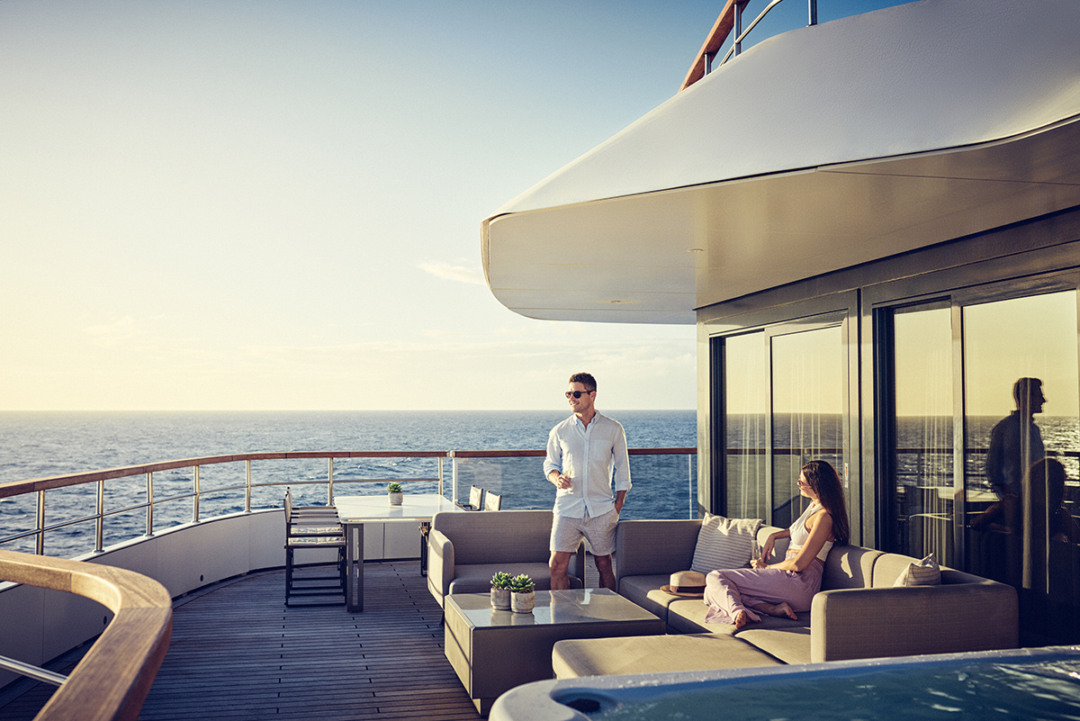ritz carlton yacht_Lifestyle_The Owners Suite_005