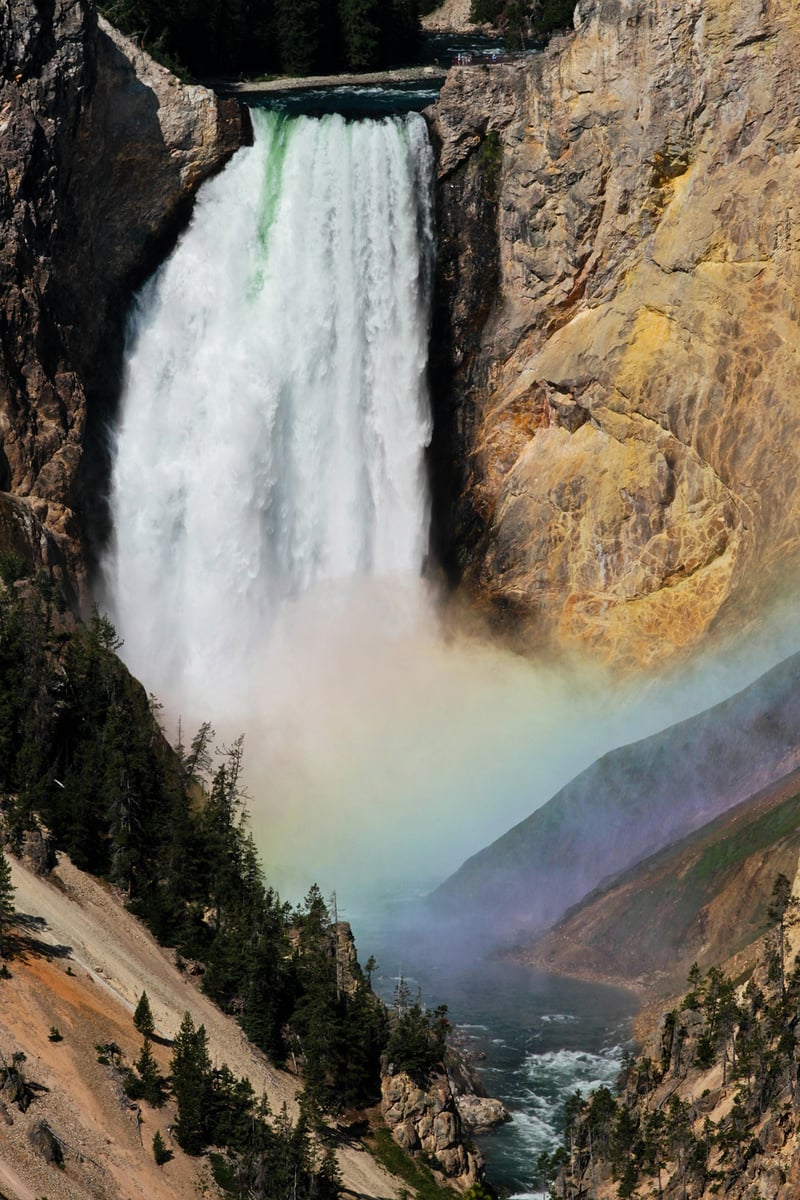 yellowstone-rainbow-unsplash